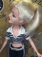 GWEN STEFANI THE SWEET ESCAPE ORANGE COUNTY GIRL GWEN DOLL IN BOX